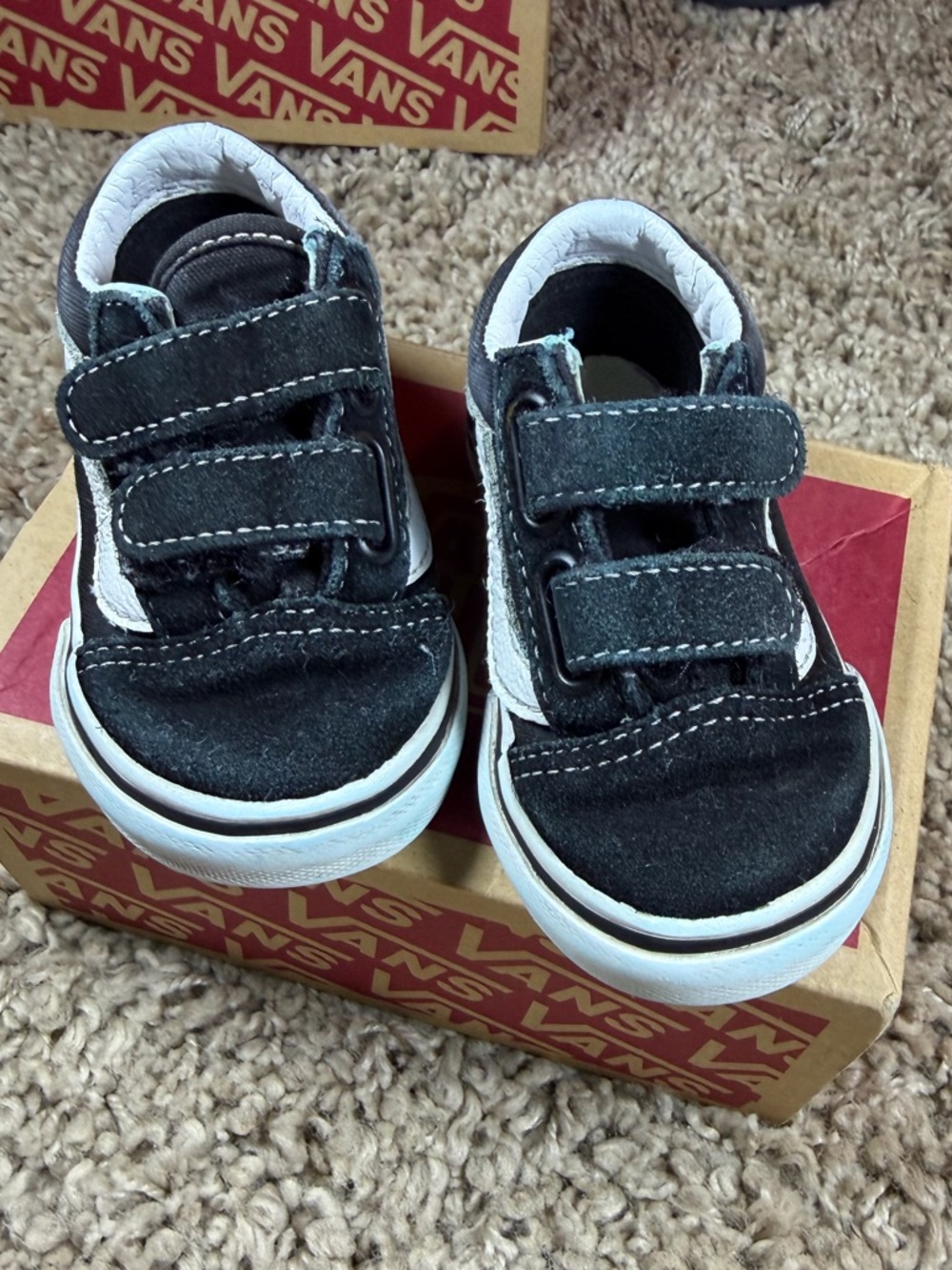 VANS Old Skool V Black Canvas Baby Sneakers Hook & Loop US 4 Classic Strap